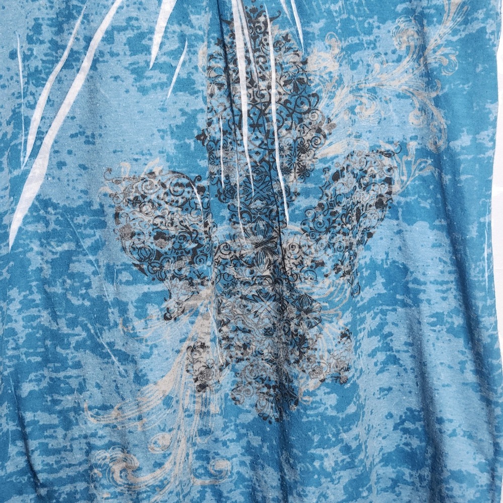 Maurices Short Sleeve Tee Women's L Blue W/Fleur-De-Lis Design Distressed Y2K - Picture 2 of 7